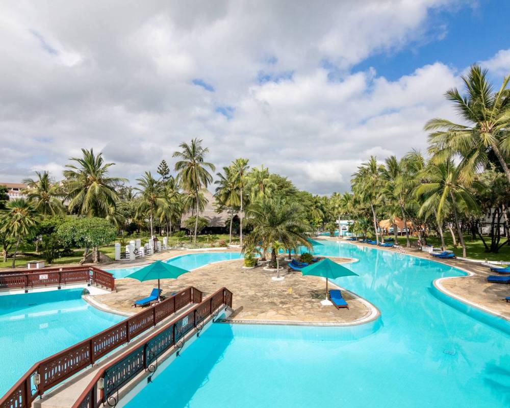 Southern Palms Beach Resort